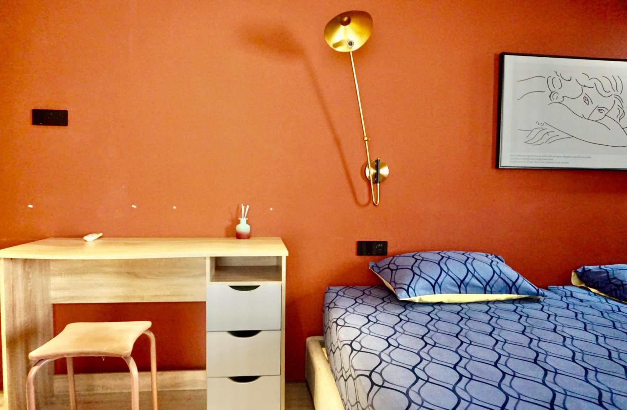 Silom Soi 3 Hash Apartment Hip And Funky With Rooftop View Бангкок Екстер'єр фото